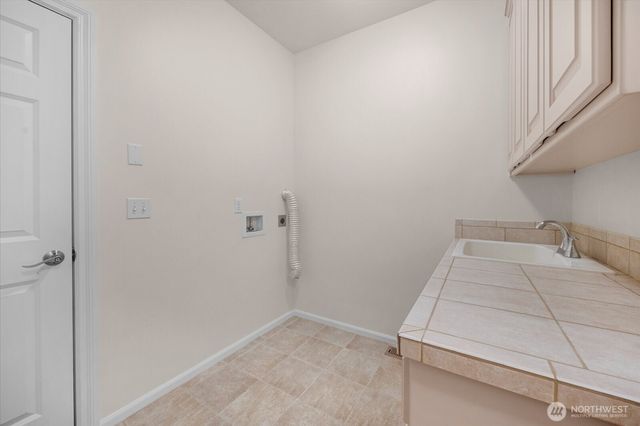 23 148th Place SW, Lynnwood, WA 98087