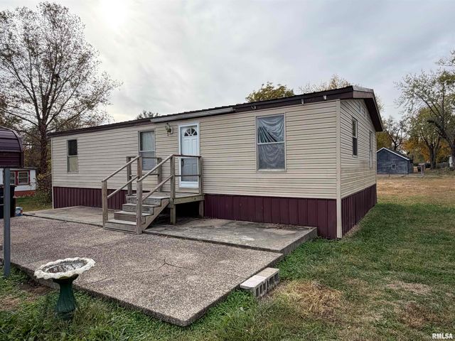 507 Wortby Street, Odin, IL 62870