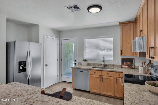 4877 E MEADOW MIST Lane, San Tan Valley, AZ 85140
