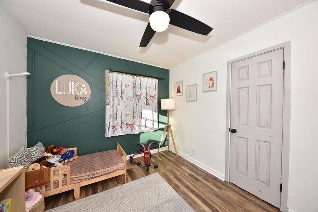 135 S 81st STREET, Milwaukee, WI 53214