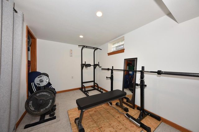 135 S 81st STREET, Milwaukee, WI 53214