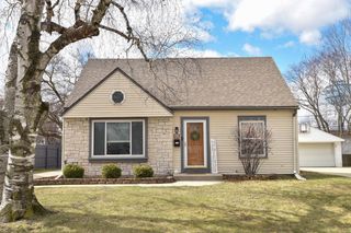 135 S 81st STREET, Milwaukee, WI 53214