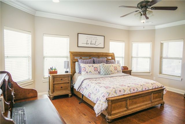 1415 Gooseneck Lane, Cave Springs, AR 72718