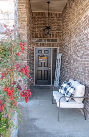 1415 Gooseneck Lane, Cave Springs, AR 72718