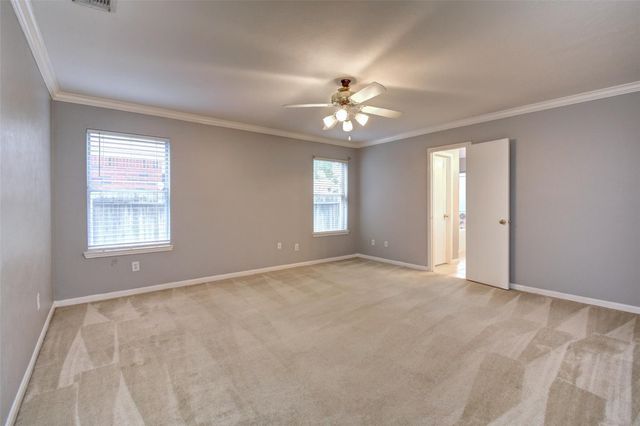 2114 Whirlaway Drive, Stafford, TX 77477