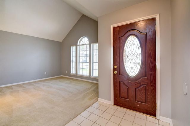 2114 Whirlaway Drive, Stafford, TX 77477