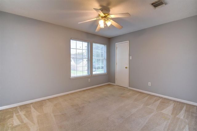 2114 Whirlaway Drive, Stafford, TX 77477