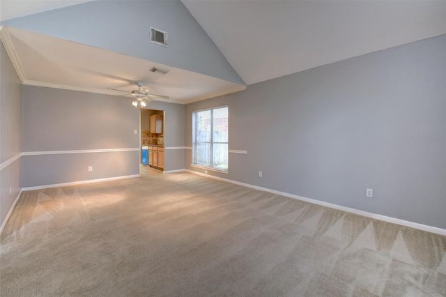 2114 Whirlaway Drive, Stafford, TX 77477