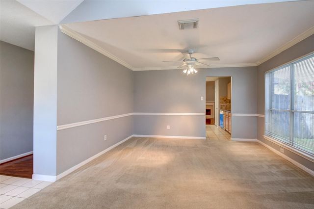 2114 Whirlaway Drive, Stafford, TX 77477