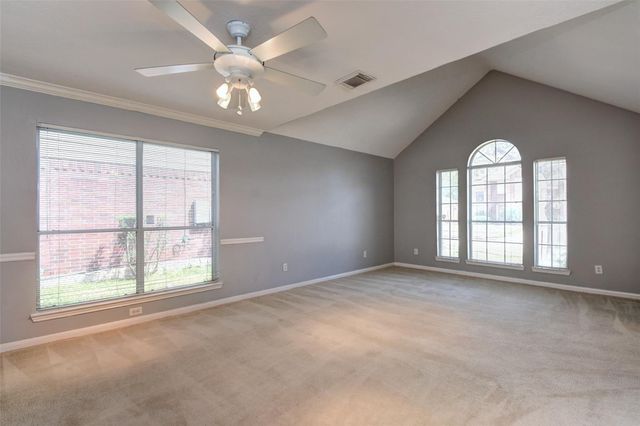 2114 Whirlaway Drive, Stafford, TX 77477