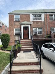 6131 185th Street 2FL, Fresh Meadows, NY 11365