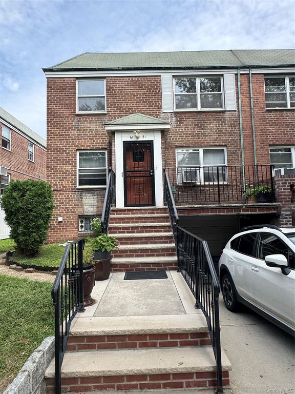 6131 185th Street 2FL, Fresh Meadows, NY 11365