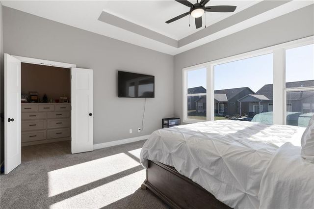 1521 SW Arbormill Terrace, Lee's Summit, MO 64082