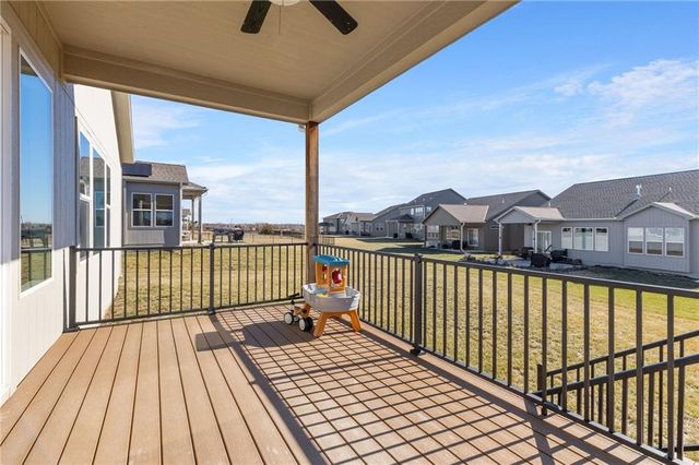 1521 SW Arbormill Terrace, Lee's Summit, MO 64082