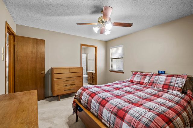 6 High Timber Drive, Maumelle, AR 72113