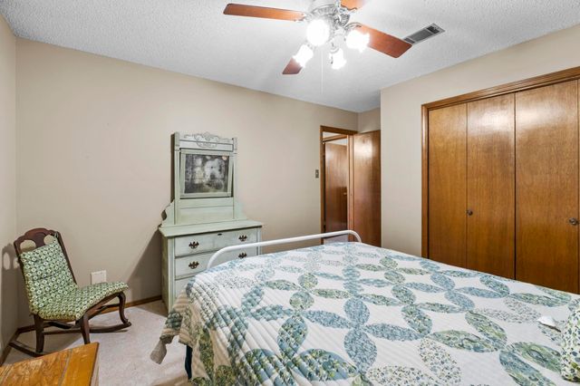 6 High Timber Drive, Maumelle, AR 72113