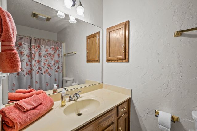 6 High Timber Drive, Maumelle, AR 72113