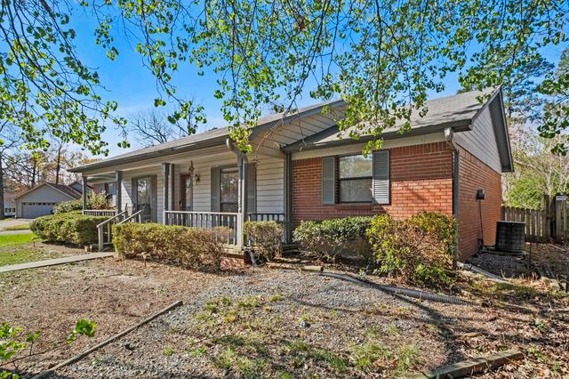 6 High Timber Drive, Maumelle, AR 72113