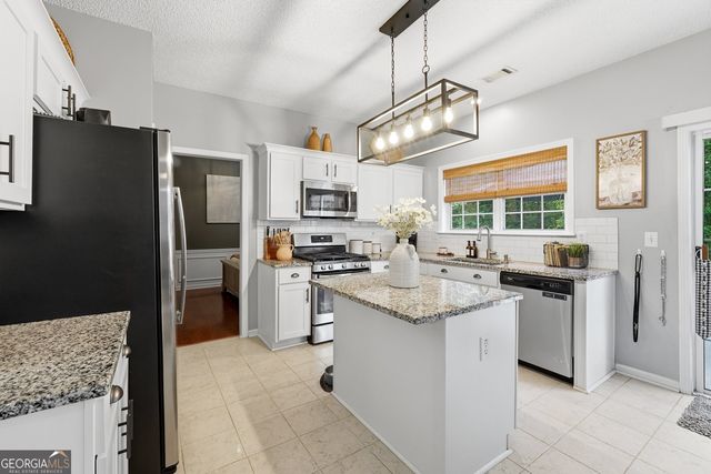 609 Grasmere Court NE, Marietta, GA 30066