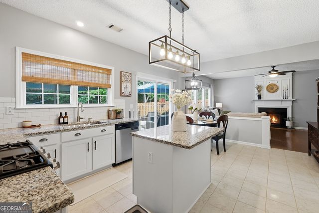609 Grasmere Court NE, Marietta, GA 30066