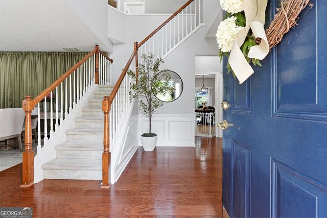 609 Grasmere Court NE, Marietta, GA 30066