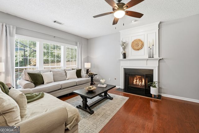 609 Grasmere Court NE, Marietta, GA 30066