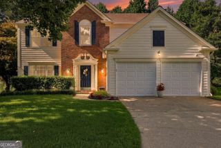 609 Grasmere Court NE, Marietta, GA 30066
