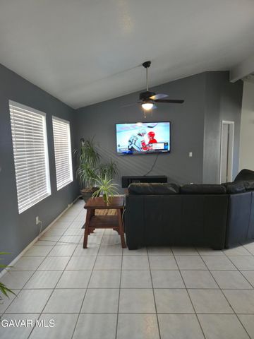 1847 Heritage Lane, Palmdale, CA 93551