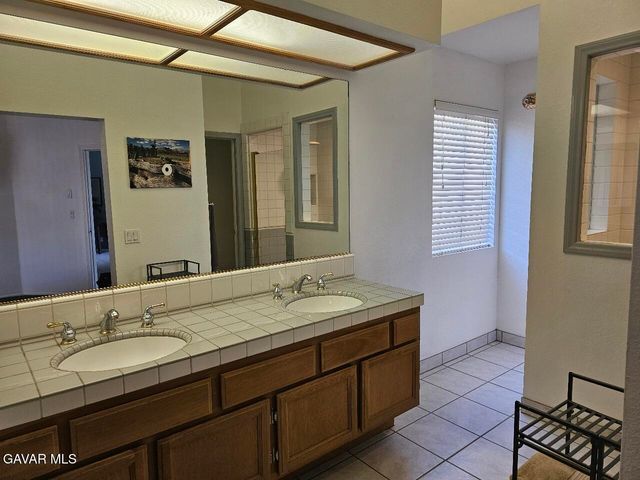 1847 Heritage Lane, Palmdale, CA 93551