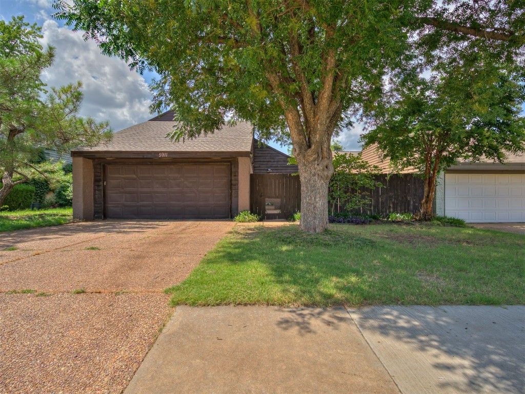 5911 Fox Run Way, Oklahoma City, OK 73142