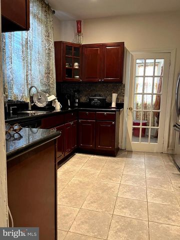 4957 N 9TH ST, Philadelphia, PA 19141