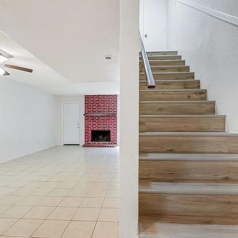 7504 Chapin Road B, Fort Worth, TX 76116