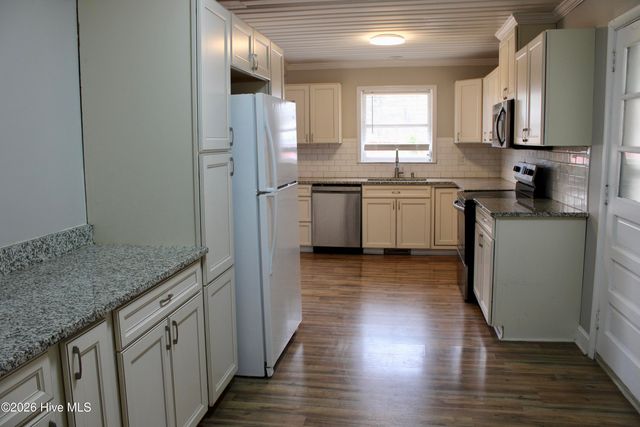 704 Forest Road, Goldsboro, NC 27534