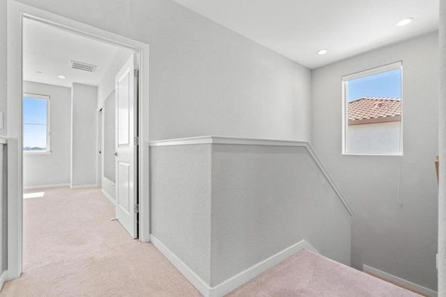 2360 Aerostar Way, Sacramento, CA 95834