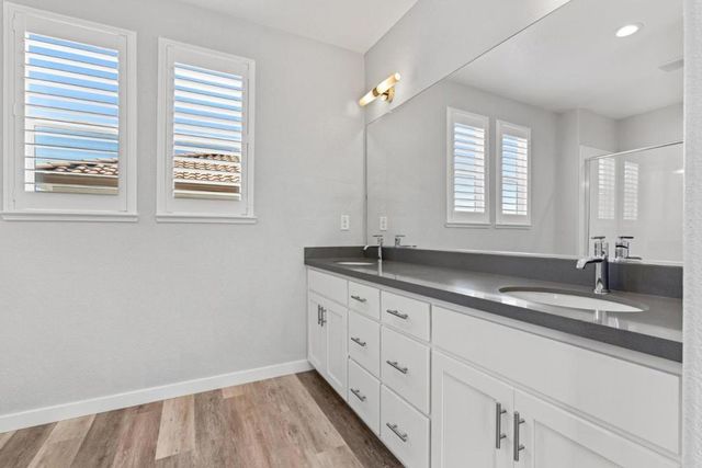 2360 Aerostar Way, Sacramento, CA 95834