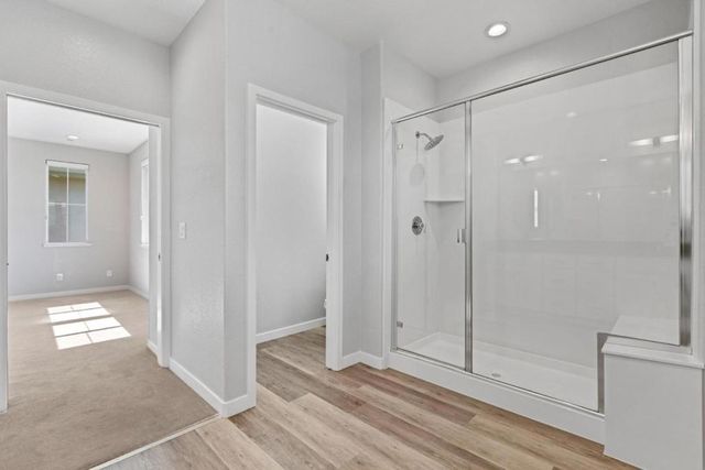 2360 Aerostar Way, Sacramento, CA 95834