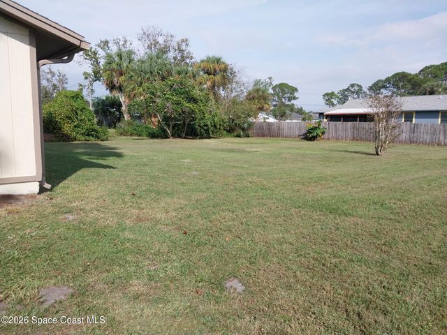 6207 E Baker Circle, Cocoa, FL 32927