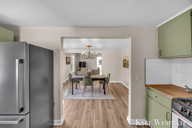 903 N Michigan Avenue, Hastings, MI 49058