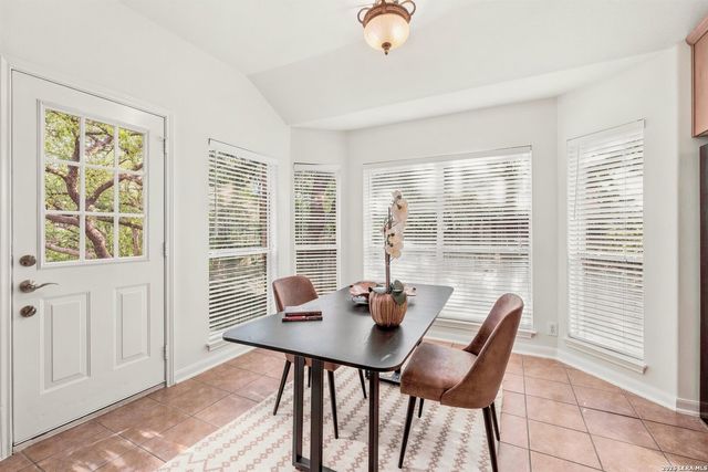 1711 Heavens Peak, San Antonio, TX 78258