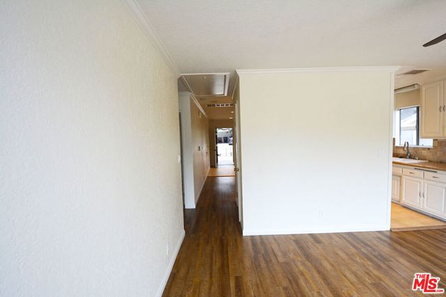 3630 2nd Avenue, Glendale, CA 91214