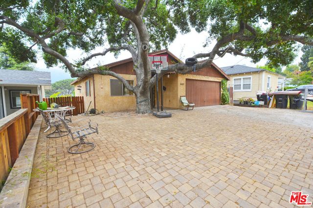 3630 2nd Avenue, Glendale, CA 91214