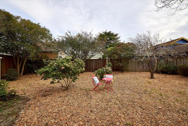 218 Wilkes Circle, Santa Cruz, CA 95060