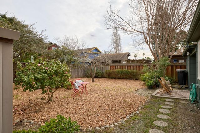 218 Wilkes Circle, Santa Cruz, CA 95060