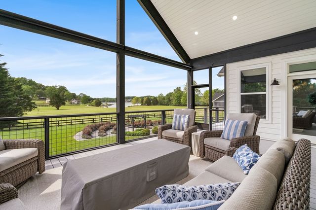 275 Bell Creek Cove Road, Hiawassee, GA 30546