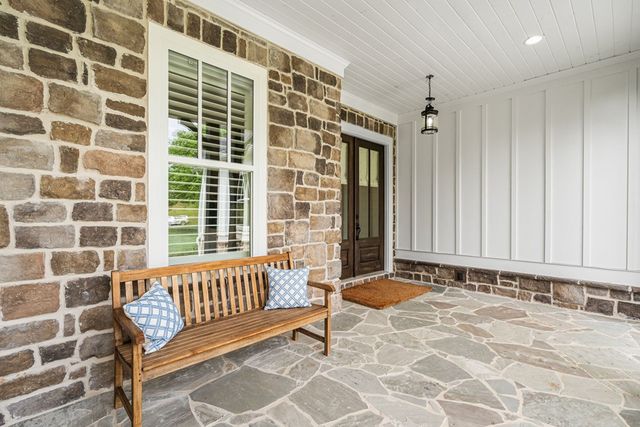 275 Bell Creek Cove Road, Hiawassee, GA 30546