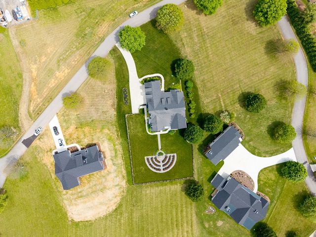 275 Bell Creek Cove Road, Hiawassee, GA 30546