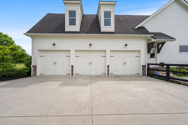 275 Bell Creek Cove Road, Hiawassee, GA 30546