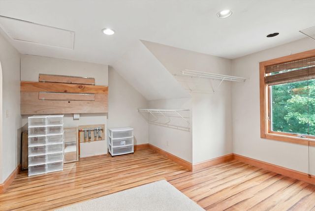 20 Partridge Lane, Londonderry, NH 03053
