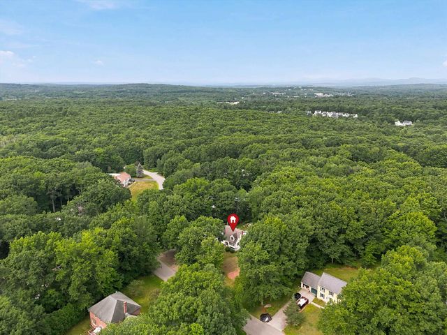 20 Partridge Lane, Londonderry, NH 03053