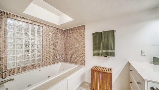 988 BLVD OF THE ARTS 1214, Sarasota, FL 34236